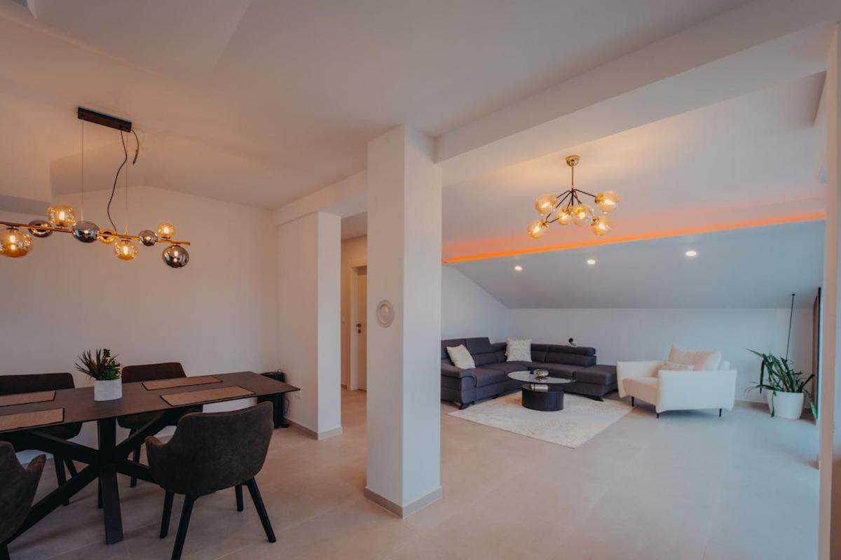 Penthouse Oasis With Sea Views And Terrace *